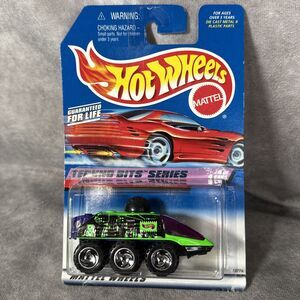 Hot Wheels 1998 Techno Bits Series #692 Radar Ranger Green w/ ORSBs. New